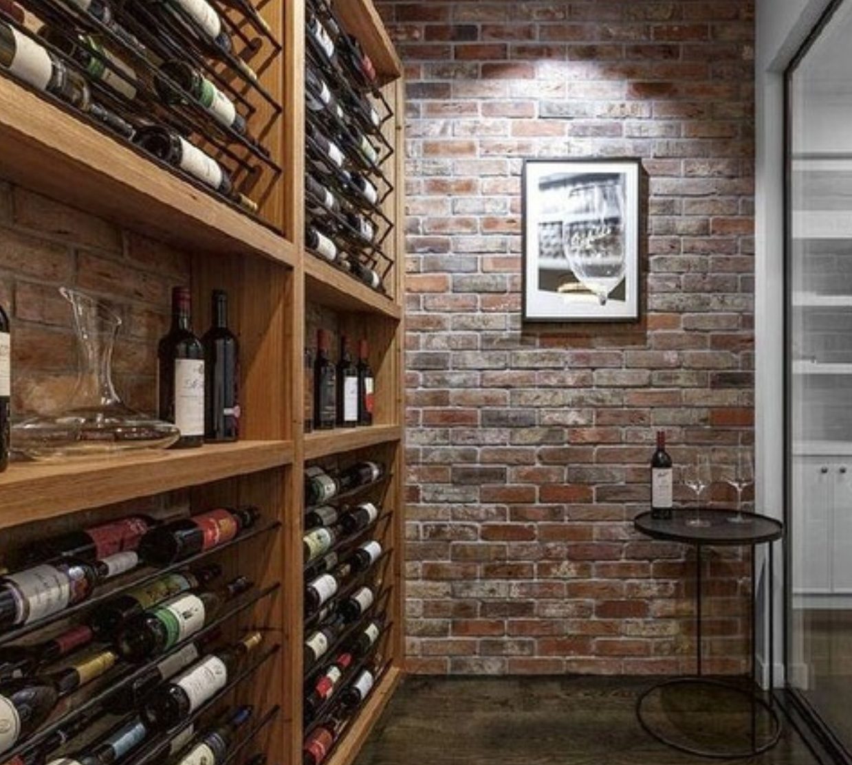 Weathered Reclaimed Heritage Red Bricks